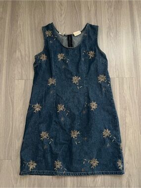 JNY Sport Embroidered Floral Denim Shift Dress Large Sleeveless Jean Dress